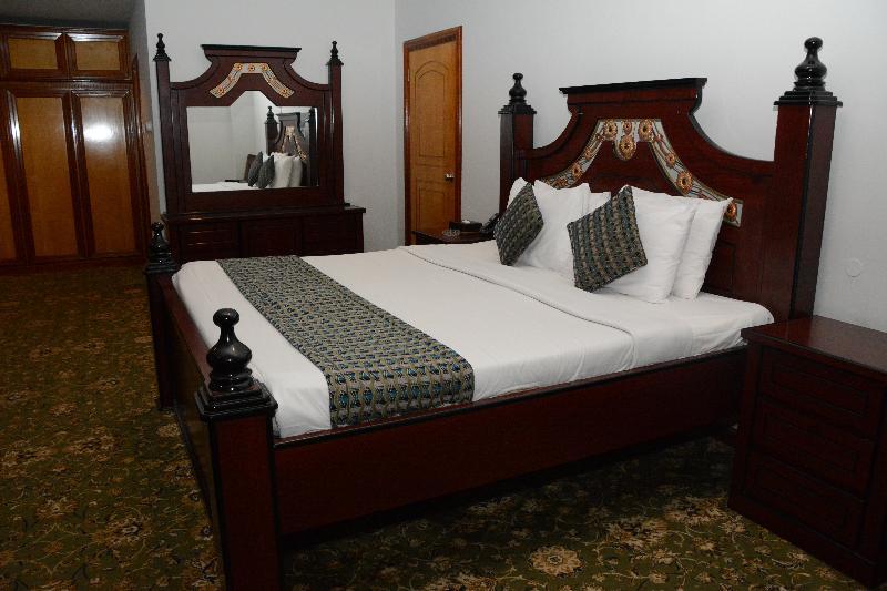 Phoenicia Hotel Manama Exterior photo
